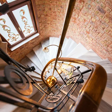 Hotel Pera Parma 3*