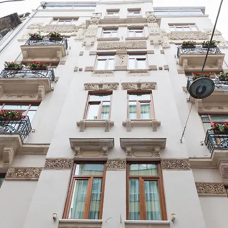 Pera Parma 4* Istanbul
