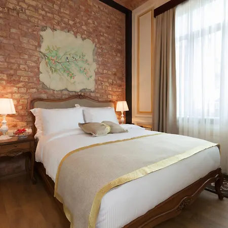 Pera Parma 3* Istanboel