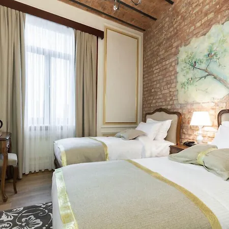 ペラ パルマ ホテル 3*