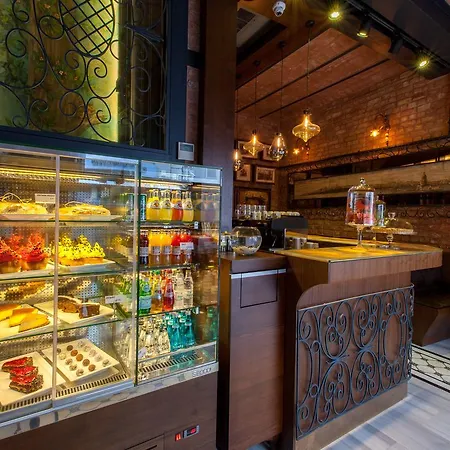 ペラ パルマ ホテル 3*